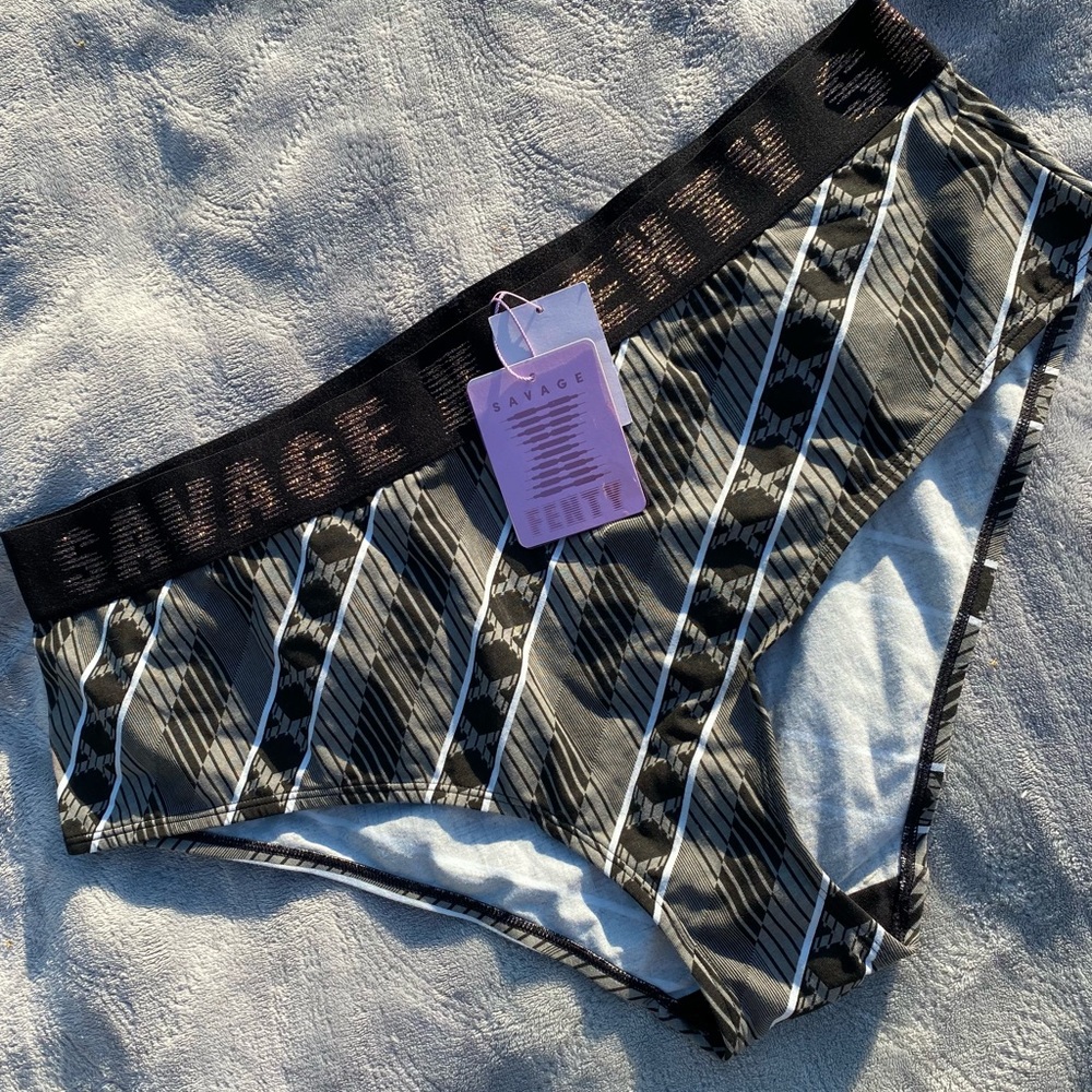 SAVAGE X FENTY Panties